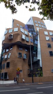 Gehry-UTS-P1110159